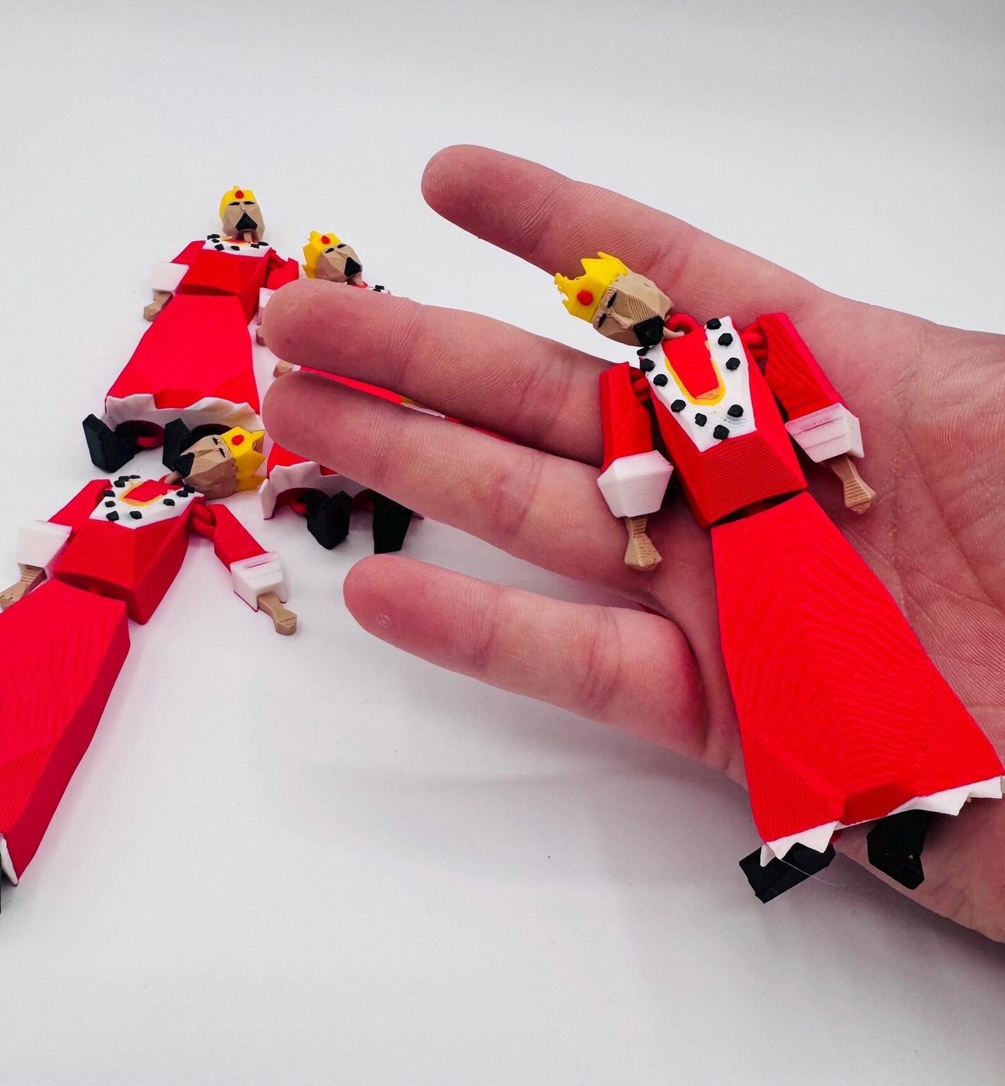 OSRS Articulated Figure | Old School RuneScape Wiggle Desk Toy | King Roald